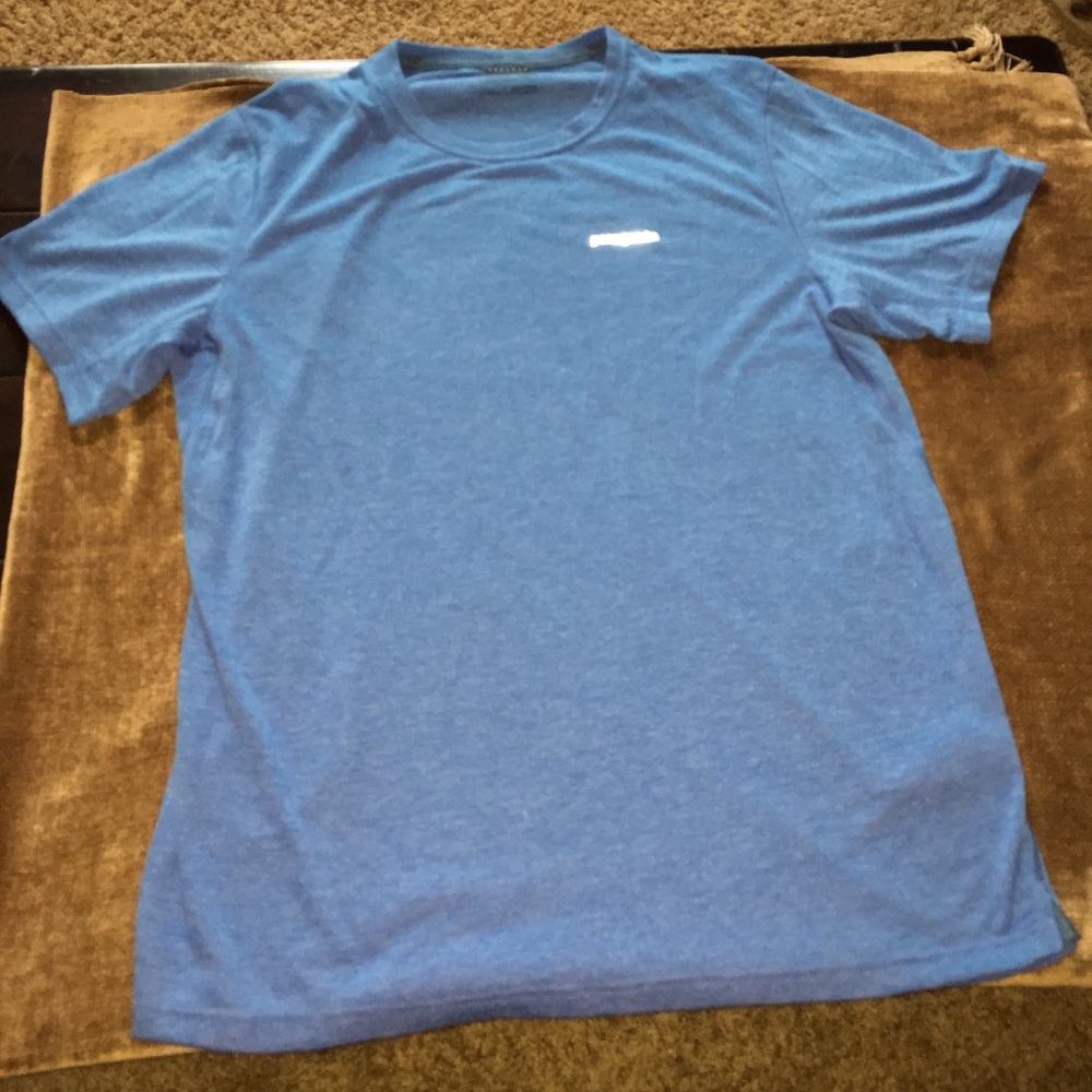 Men’s light blue Patagonia shirt